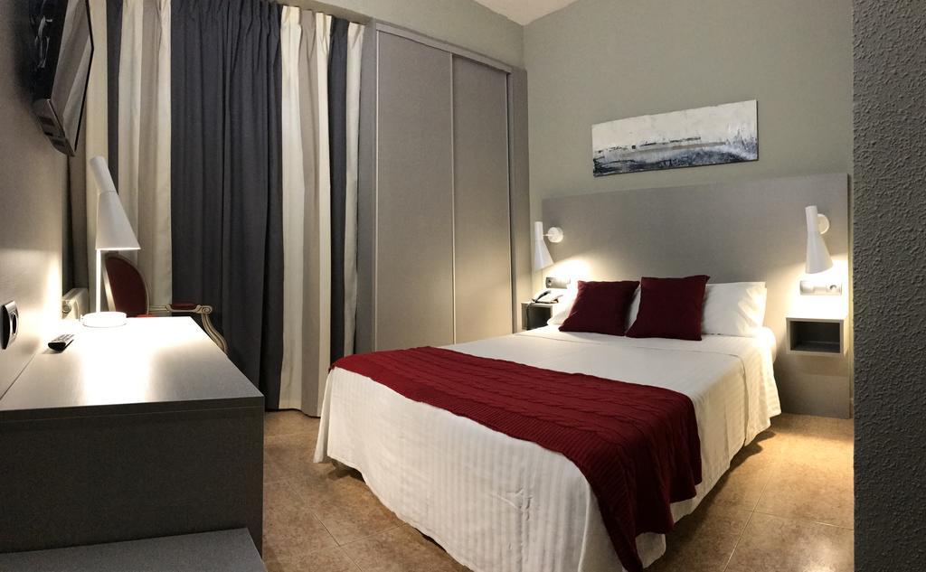 Hotel Valjunco فالنسيا دي دون خوان المظهر الخارجي الصورة