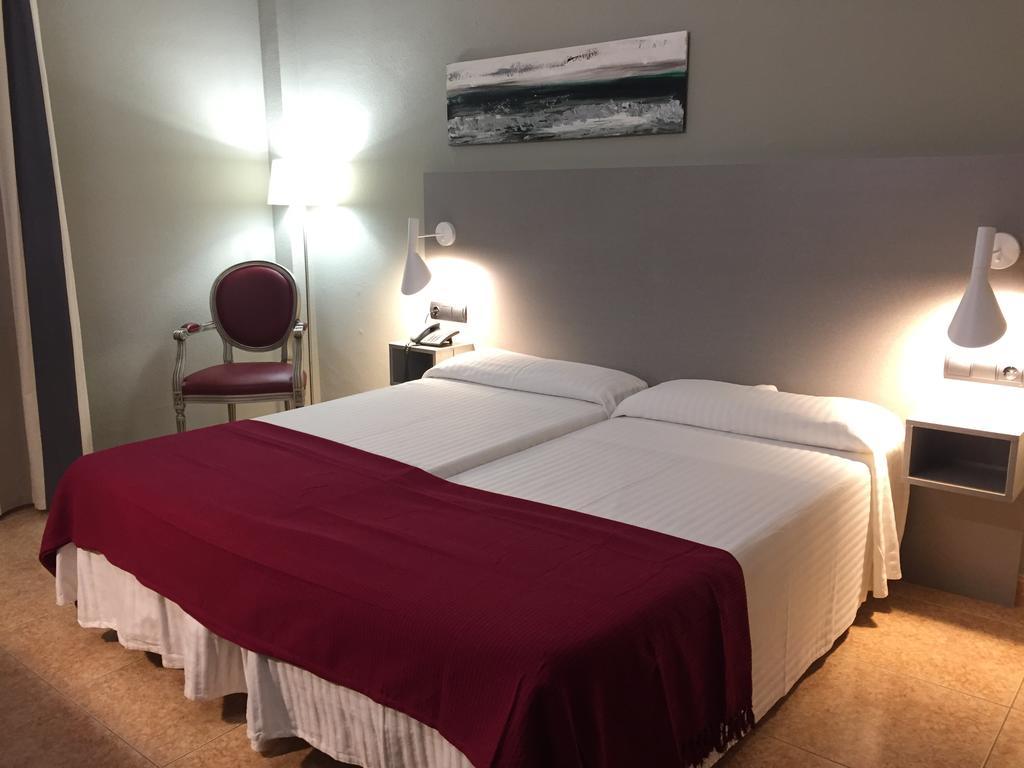 Hotel Valjunco فالنسيا دي دون خوان المظهر الخارجي الصورة