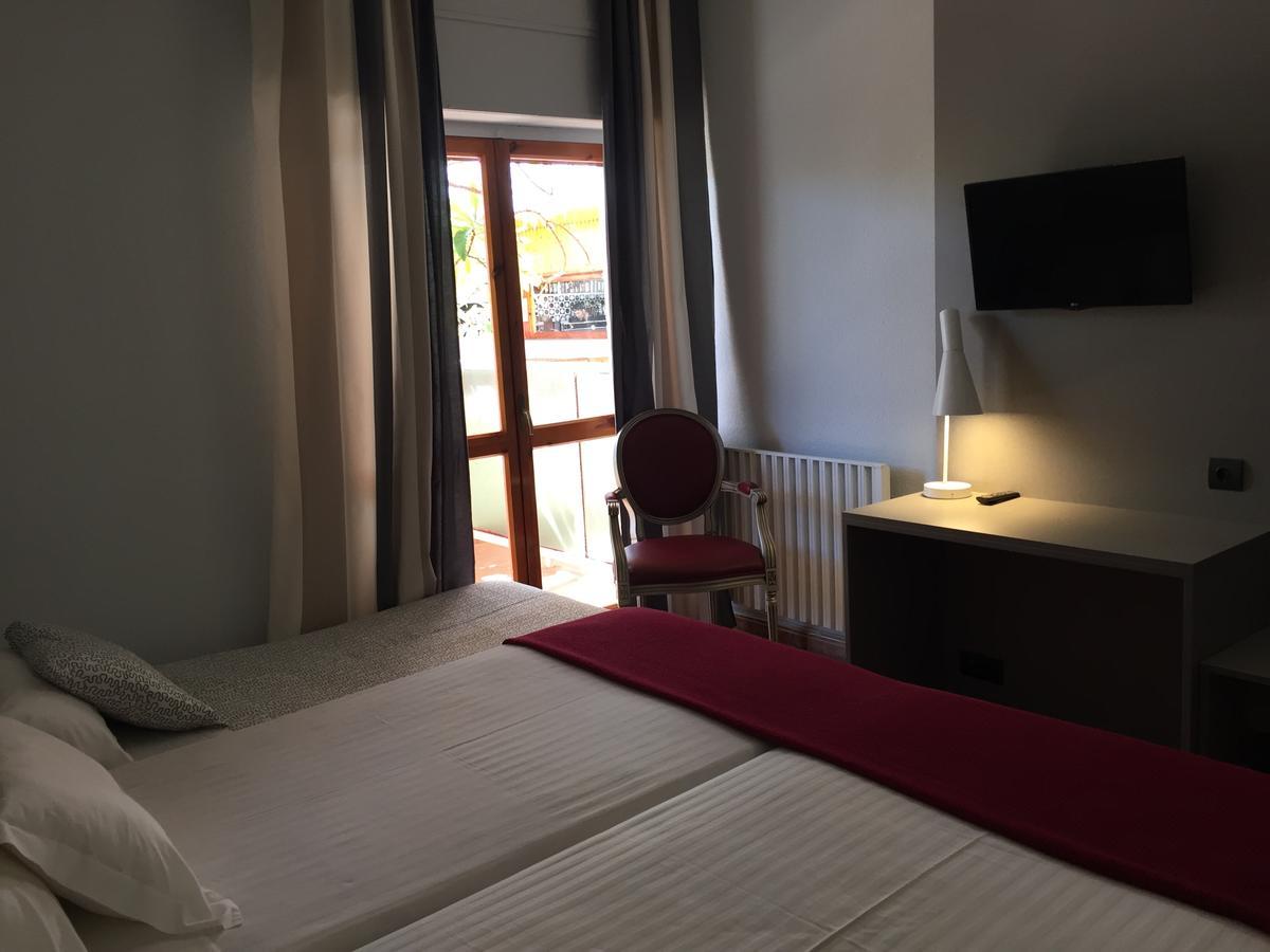 Hotel Valjunco فالنسيا دي دون خوان المظهر الخارجي الصورة